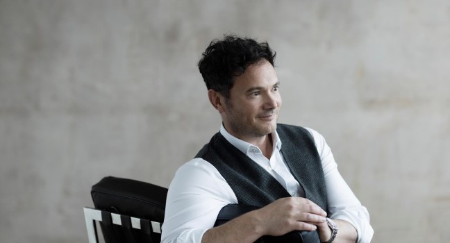 Meet Guest Conductor Matthew Halls