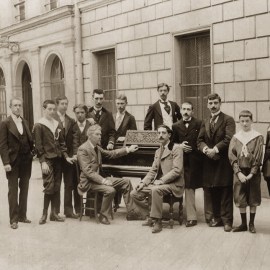 Piano class of Charles de Bériot in 1895, with Ravel on the left